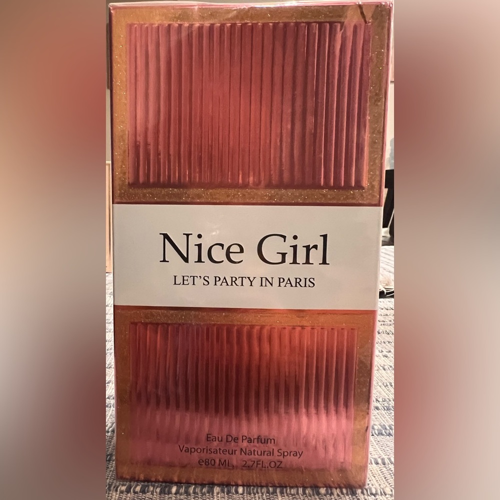 NICE GIRL lets party in paris for women 2.7oz